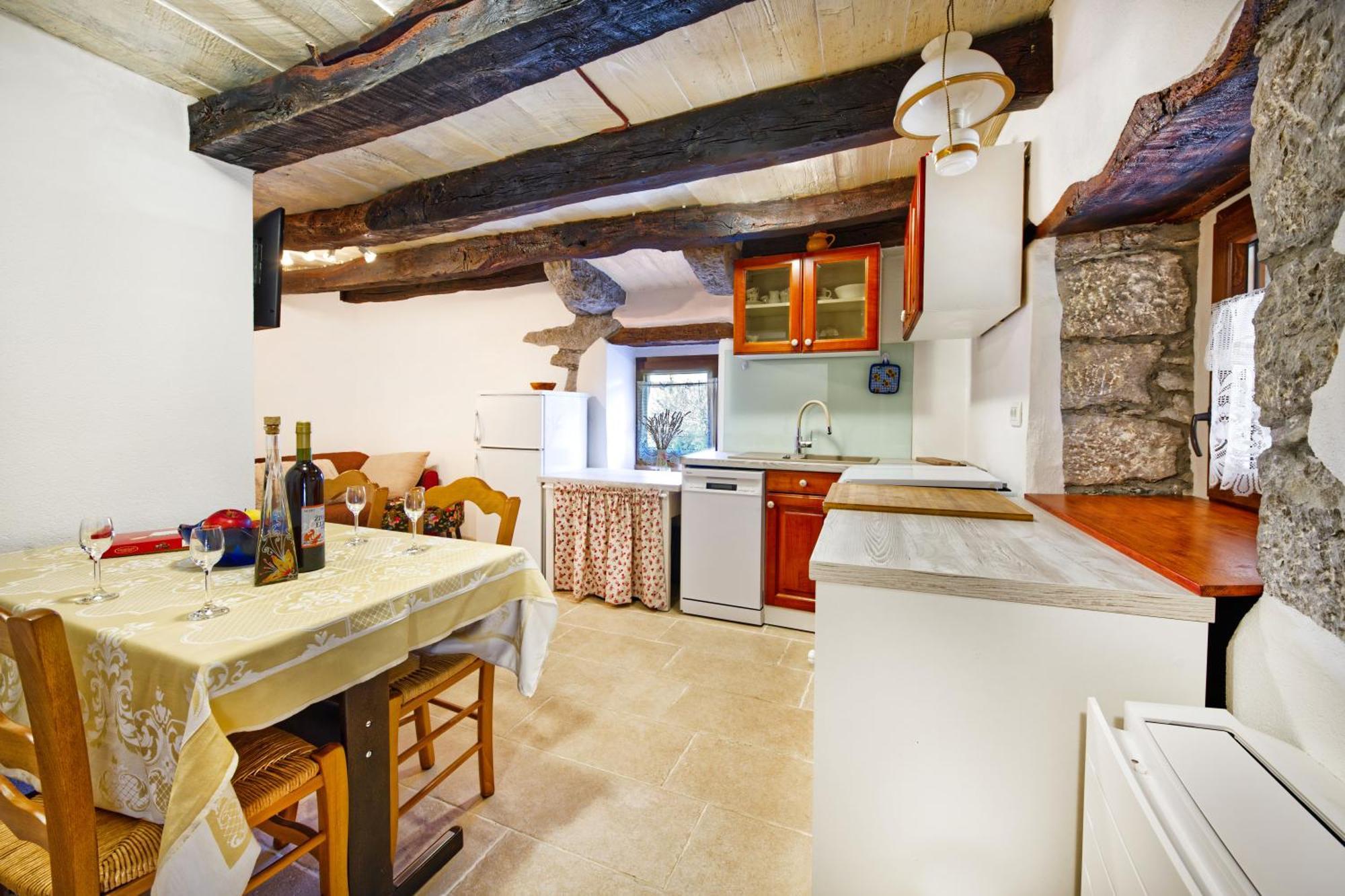 Apartman Studio Baladur Roč 外观 照片